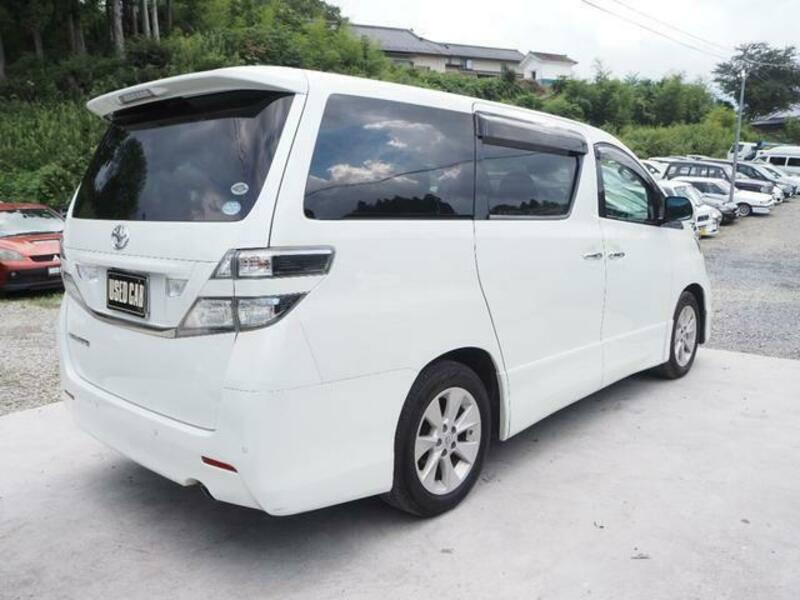 VELLFIRE