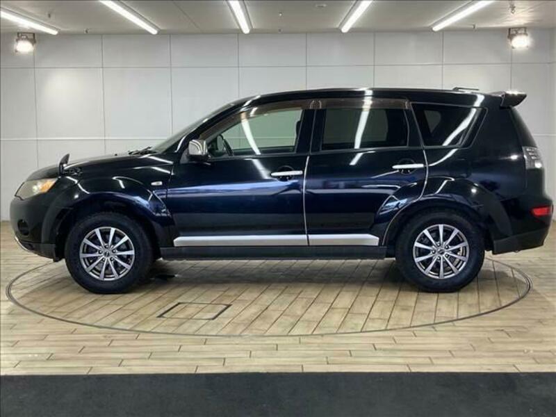 OUTLANDER