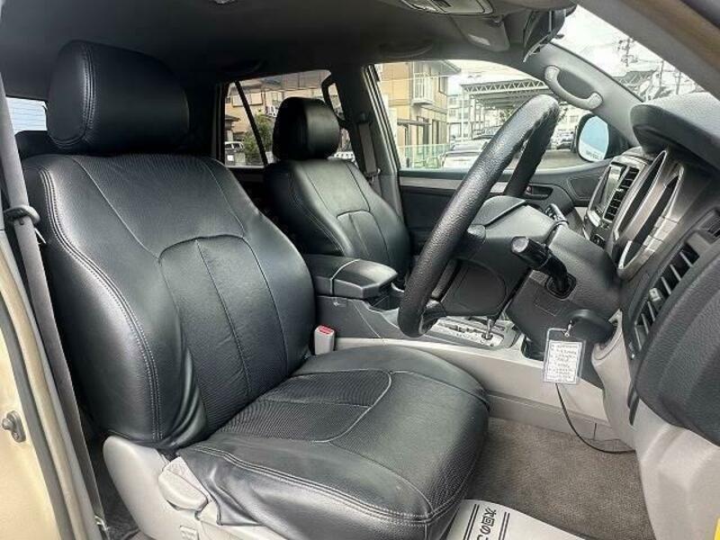 HILUX SURF