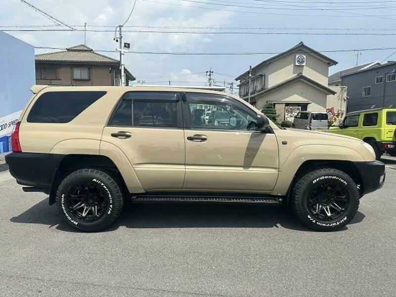 HILUX SURF
