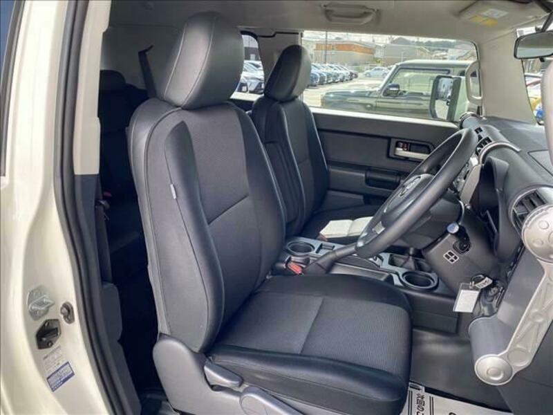 FJ CRUISER