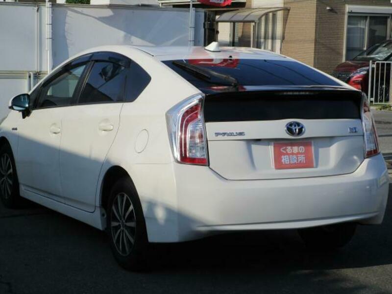 PRIUS-5