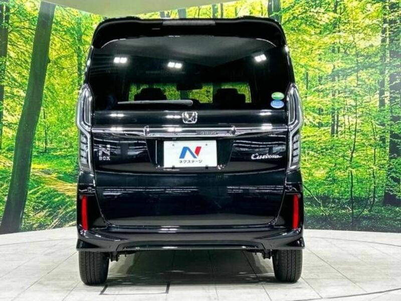 N BOX CUSTOM