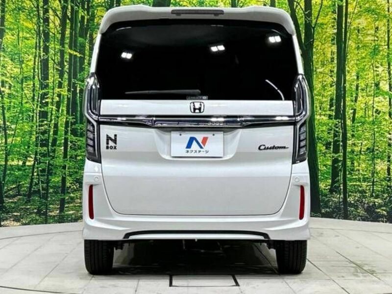 N BOX CUSTOM
