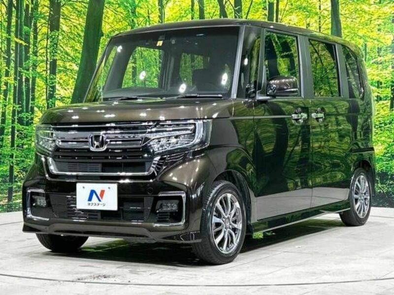 N BOX CUSTOM