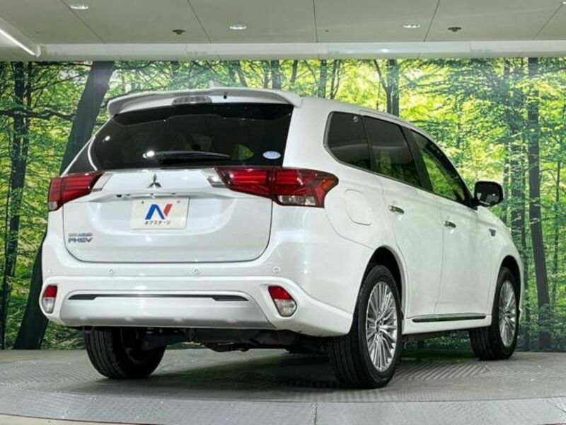 OUTLANDER PHEV