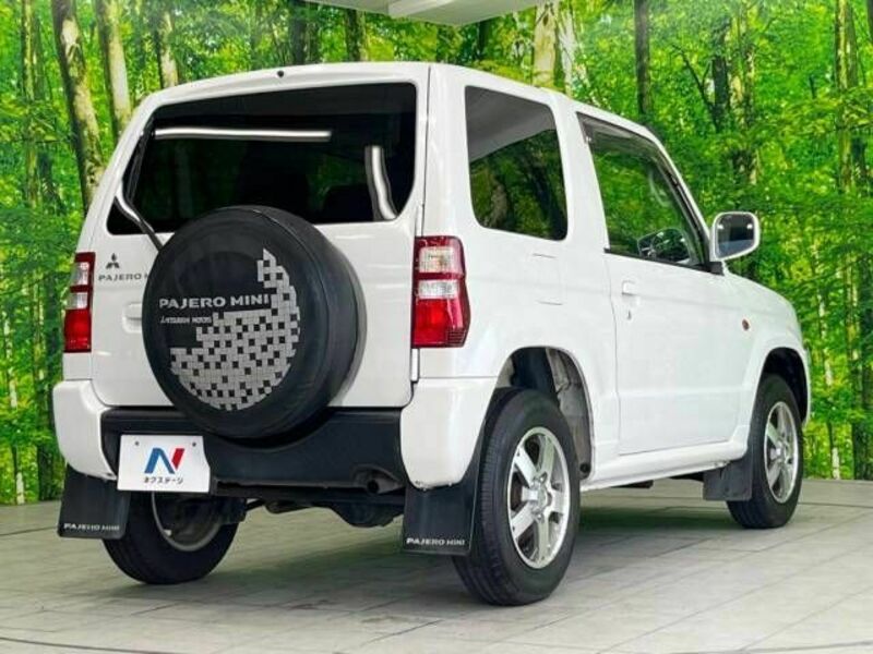 PAJERO MINI