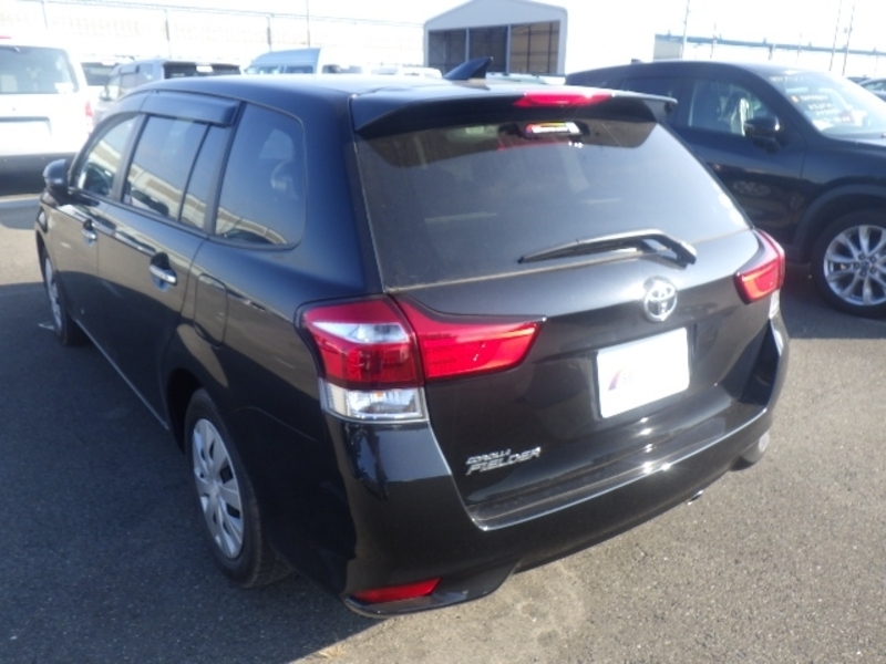 COROLLA FIELDER