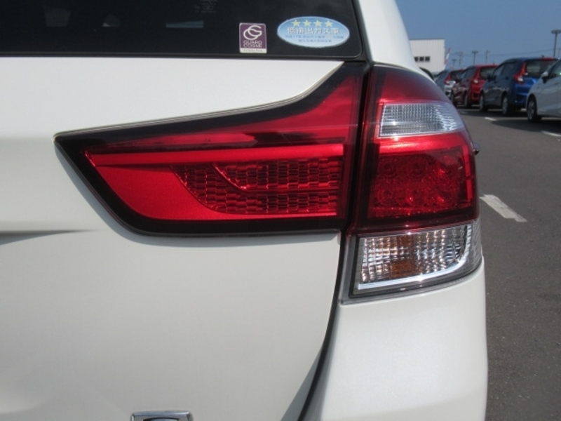 COROLLA FIELDER