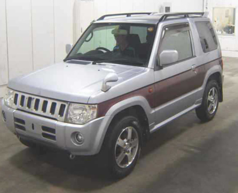 PAJERO MINI