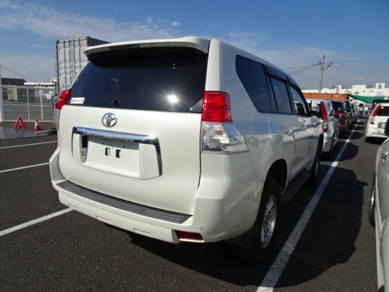 LAND CRUISER PRADO
