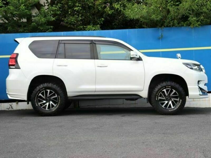 LAND CRUISER PRADO