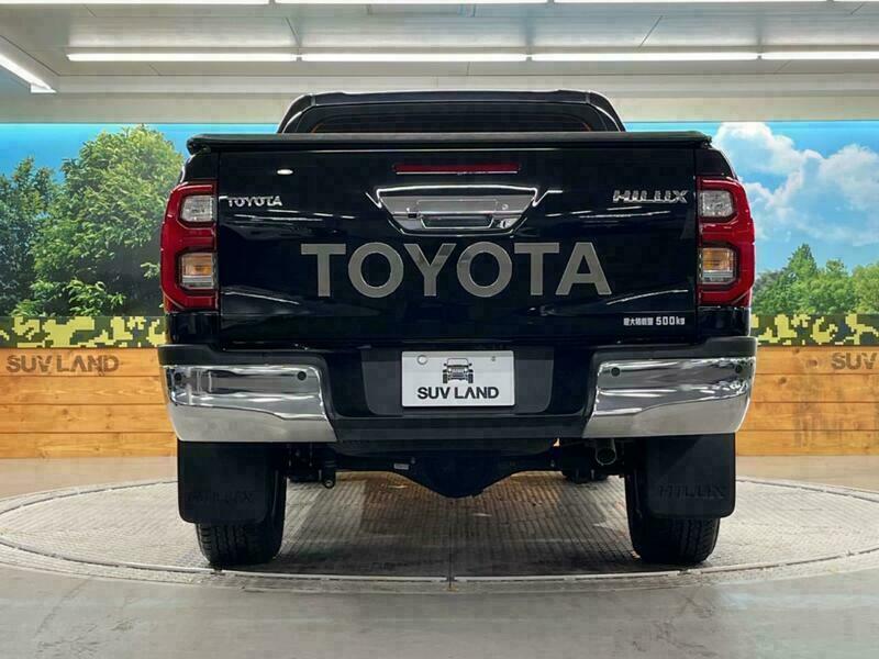 HILUX