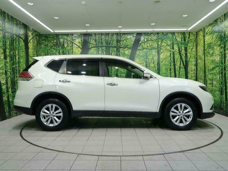 X-TRAIL