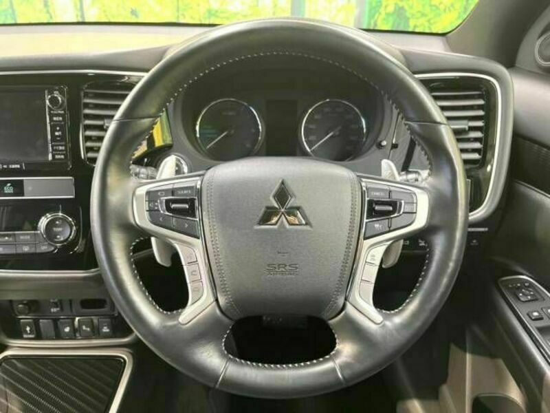 OUTLANDER PHEV