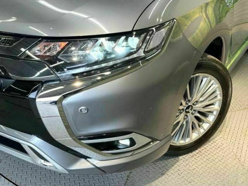 OUTLANDER PHEV