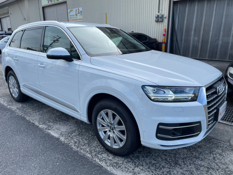 Q7