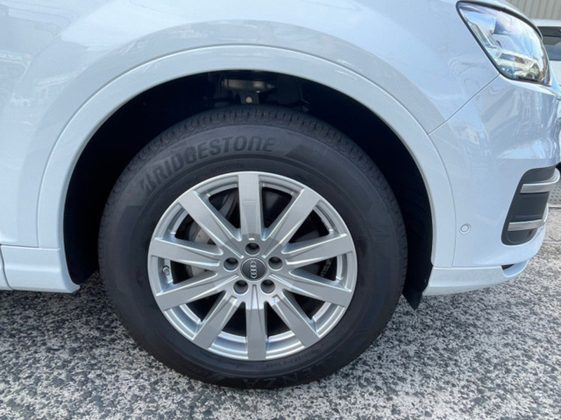 Q7