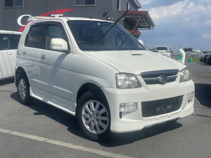 DAIHATSU　TERIOS KID
