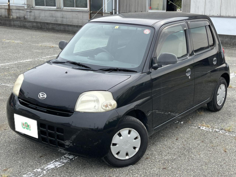 DAIHATSU ESSE