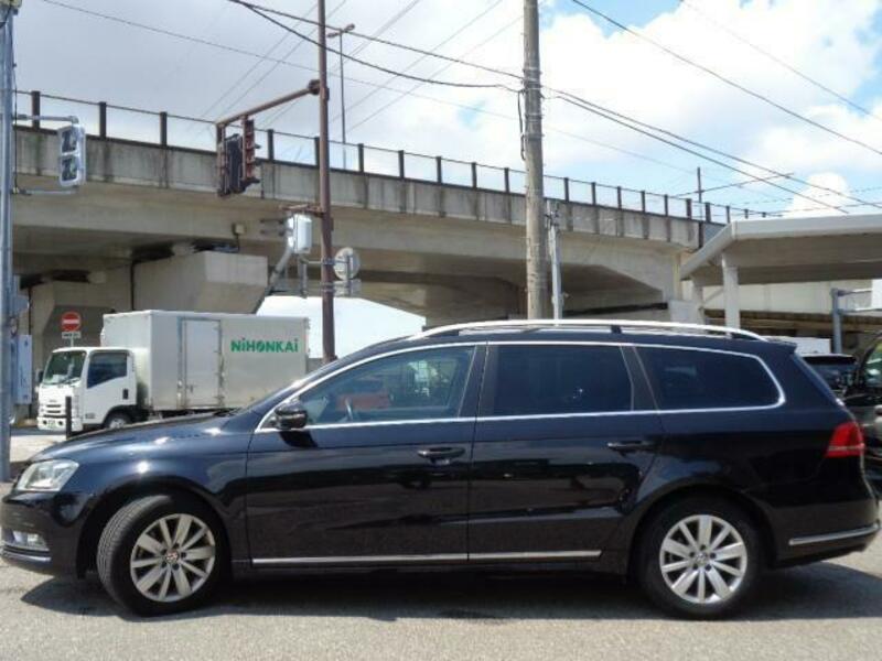 PASSAT VARIANT