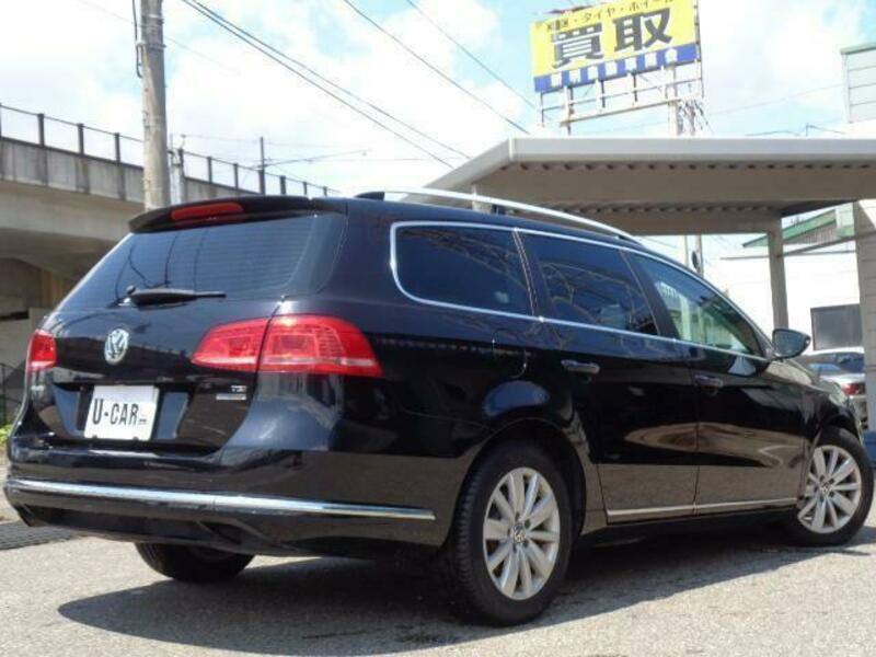 PASSAT VARIANT