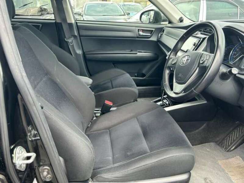 COROLLA FIELDER