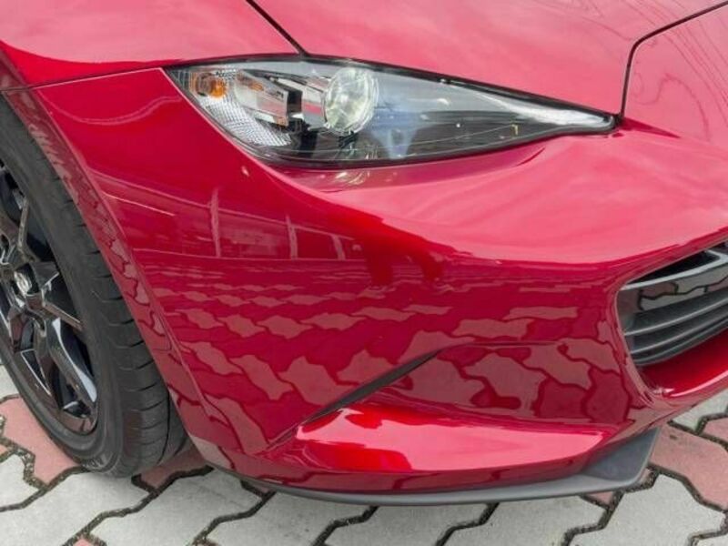ROADSTER