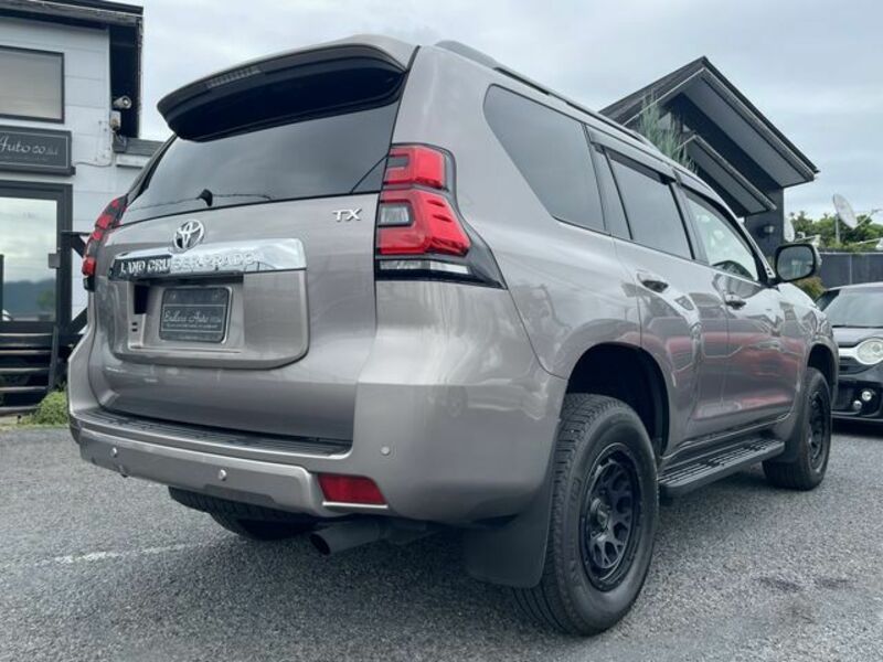 LAND CRUISER PRADO