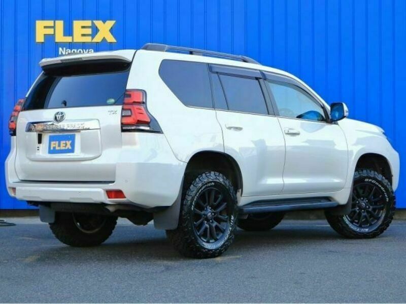 LAND CRUISER PRADO