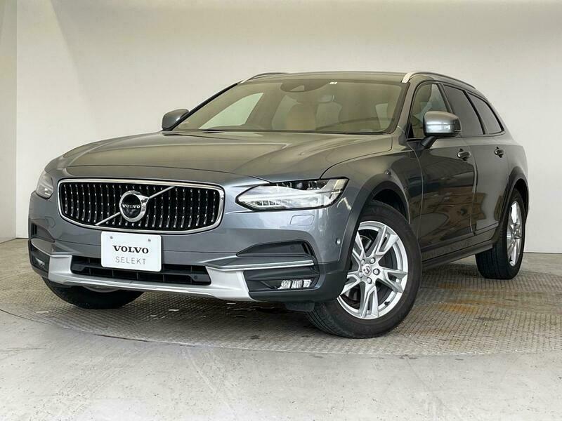 VOLVO　V90