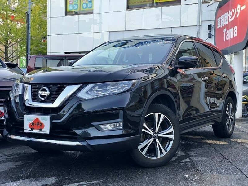 X-TRAIL