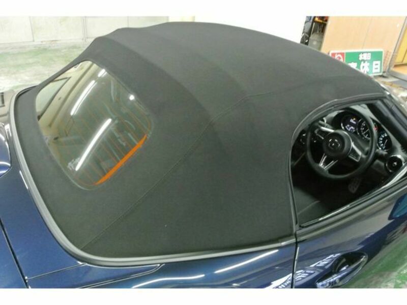 ROADSTER
