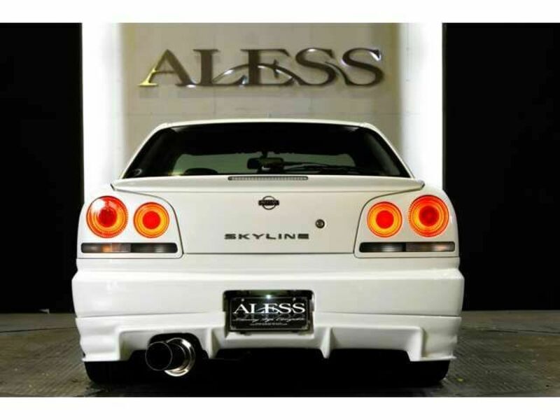 SKYLINE