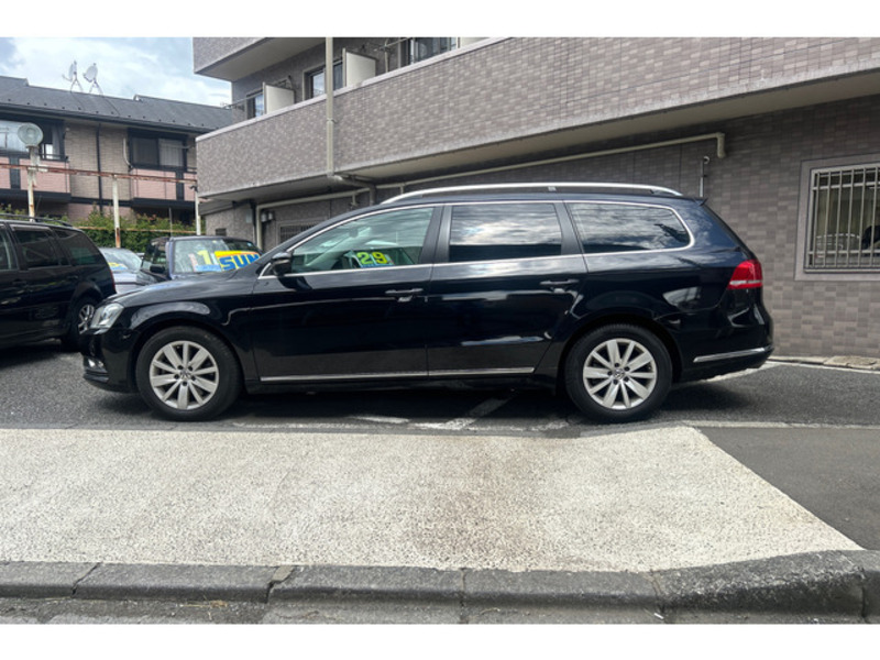 PASSAT VARIANT