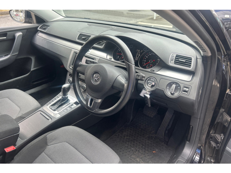 PASSAT VARIANT