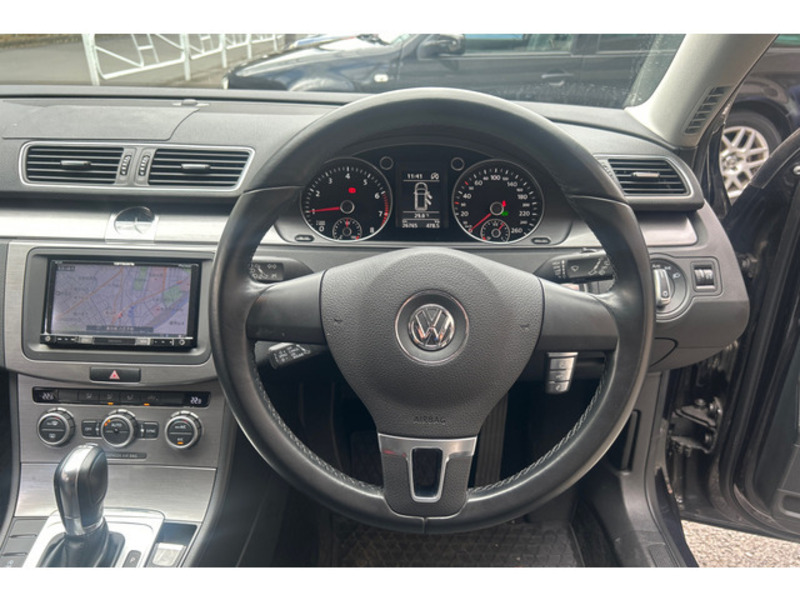 PASSAT VARIANT