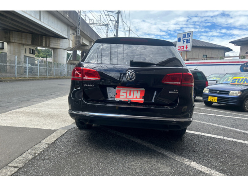 PASSAT VARIANT