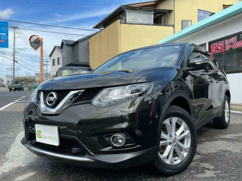 X-TRAIL