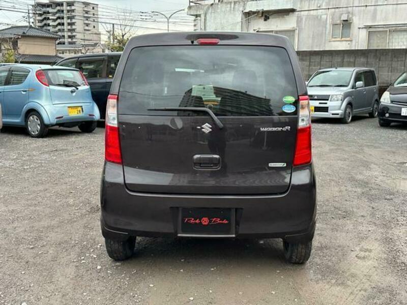 WAGON R