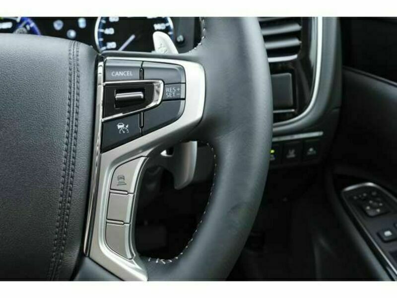 OUTLANDER PHEV