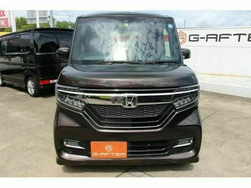N BOX CUSTOM