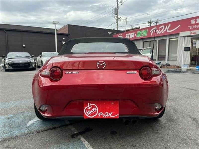 ROADSTER