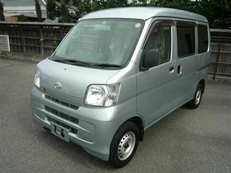 DAIHATSU　HIJET CARGO