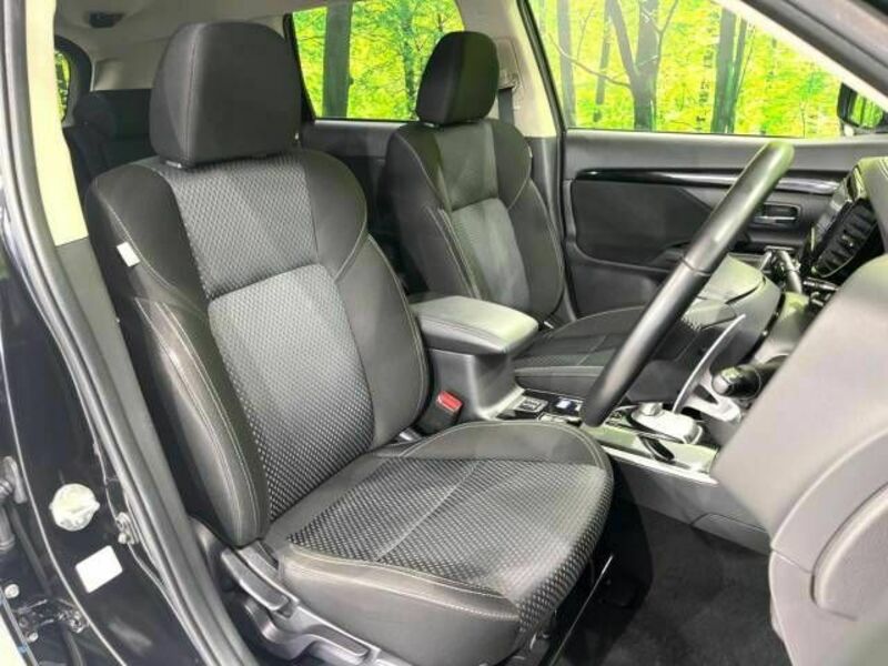 OUTLANDER PHEV