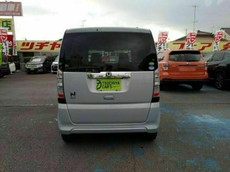 N BOX