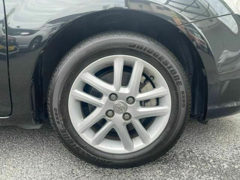 COROLLA FIELDER
