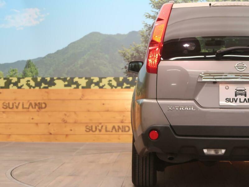 X-TRAIL