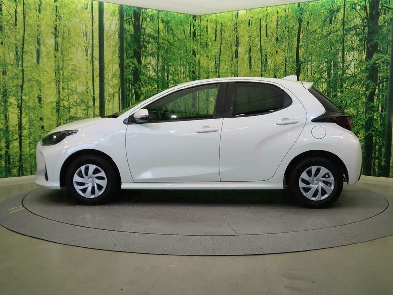 YARIS-15