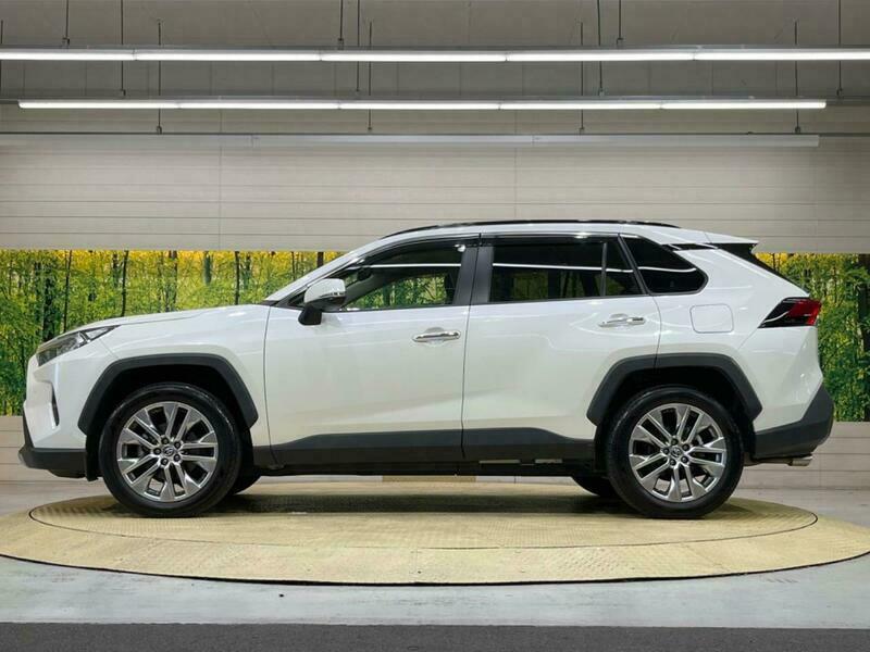 RAV4